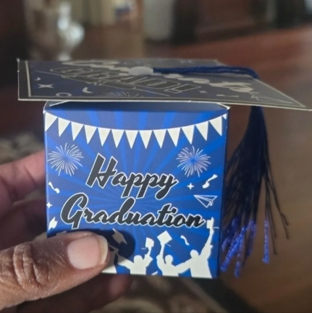 Graduation Gift Boxes 22 Pieces And Advice/Wishes cards